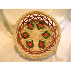 Pretty Open Weave Red and Green Christmas Holiday Basket 