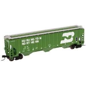  N TrainMan Thrall 4750 Covered Hopper, BN #2 Toys & Games