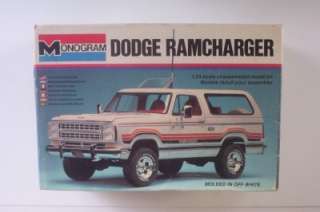 4x4 Dodge Ramcharger SUV VINTAGE Monogram 124 Opened  