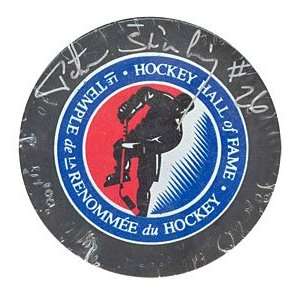   Stastny Hall Of Fame Autographed / Signed Hockey Puck 