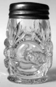 WEST VIRGINIA GLASS   SCROLL WITH CANE BAND SHAKER  
