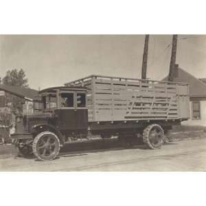  Buyenlarge 15938 3P2030 Livestock Truck 20x30 poster