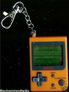 NINTENDO GAME & WATCH SOCCER ELECTRONIC KEYCHAIN TOY  
