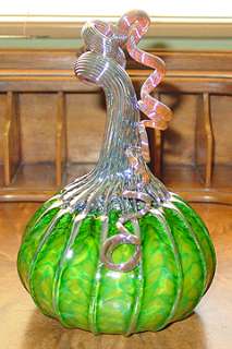 Sutherland Medium Variegated Green Art Glass Pumpkin  