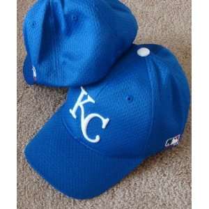   Med/Lg Kansas City ROYALS Home BLUE Hat Cap Mesh 