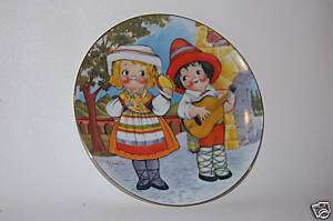 1981 Dolly Dingle visits Italy Collector plate  