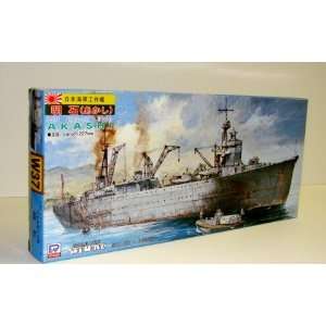   Japanese WWII Auxilliary Repair Ship Akashi (Plastic Mo Toys & Games