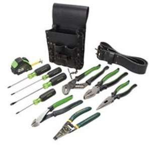  GREENLEE TEXTRON 15913 12 piece electricians kit Camera 