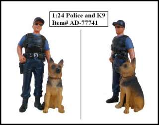 Auction Includes a Set of (2) 118 American Diorama Police Officer 