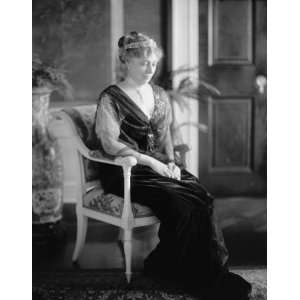  between 1905 and 1945 TAFT, MRS. W.H.