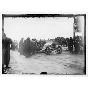 Vanderbilt Cup Auto Race,W.K. Vanderbilt Jrs Mercedes before start 