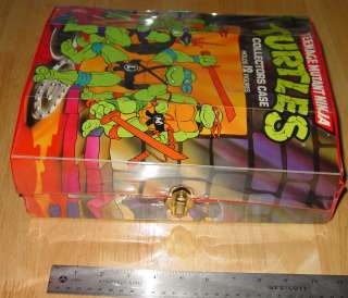 Teenage Mutant Ninja Turtles + Collector Case  