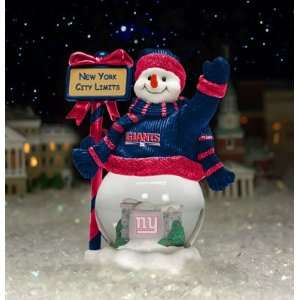 NEW YORK GIANTS Limited Edition Memory Company City Limits Snowman 