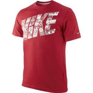  NIKE ICON COLLAGE SHORT SLEEVE TEE (MENS) Sports 