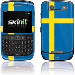  Sweden skin for BlackBerry Curve 8900 Electronics