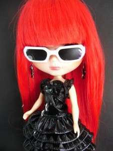 White Sun Glasses black lenes Blythe Basaak Blybe CCE doll  