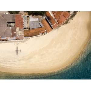 com Sandy Beach on the Western Edge of Stone Town, Zanzibar, Tanzania 