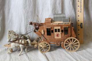 L194 VINTAGE 1955 ROY ROGERS FIX IT STAGECOACH BY IDEAL TOYS  