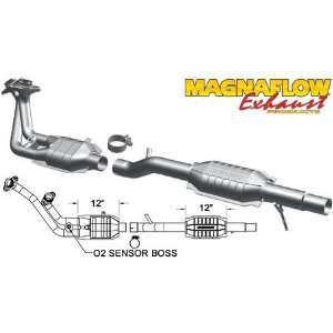 MagnaFlow California 30000 Catalytic Converters   87 95 Ford F 150 4 