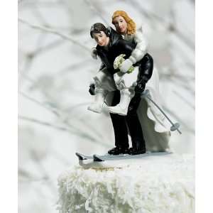   Favors Winter Skiing Wedding Couple Figurine