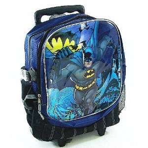 Batman Backpack Rolling Style   Leaping Pose Toys & Games