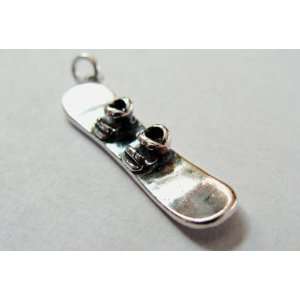   Solid 925 Sterling Silver Snowboard Charm / Pendant 
