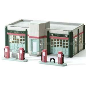    Lionel O Gauge Service Station Kit w/Gas Pumps Toys & Games