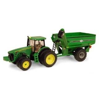 Ertl Collectibles 164 John Deere 8320R Tractor With J And M Grain 