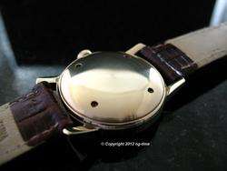 SPECTACULAR 1942 14K SOLID GOLD OMEGA MILIRARY OFFICERS WATCH R17.8 SC 