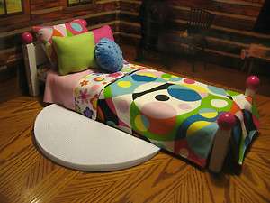 AMERICAN MADE BED FITS 18 GIRL DOLLS~8 PC BEDDING RUG GEOMETRIC PRINT 