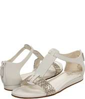 white sandals” 47