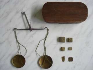 18C. ANTIQUE MEDICAL DRUG STORE SCALES WITH WEIGHTS  