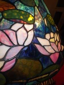 DALE TIFFANY HANGING STAINED GLASS LAMP BEAUTIFUL  