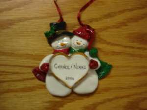 Personalized Snowmen Couple w/ Heart Christmas Ornament  
