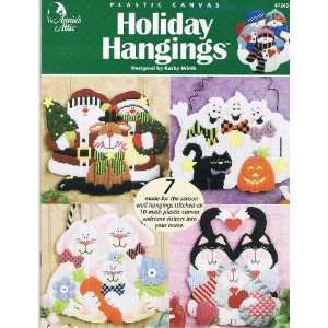 Plastic Canvas Holiday Hangings 872632 Kathy Wirth  Books
