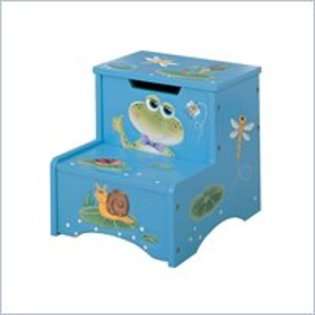   Design Teamson Kids Froggy Hand Painted Kids Step Stool with Storage