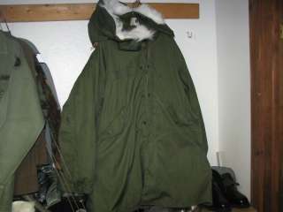 OD green parka M65 military w/ hood liner size X Large fishtail NOS 