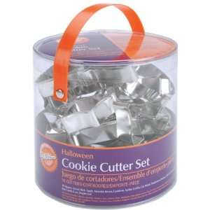  Wilton Metal Cookie Cutters 18/pkg halloween