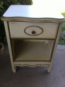 Vintage French Provincial Chic Nightstand End Table Shabby  
