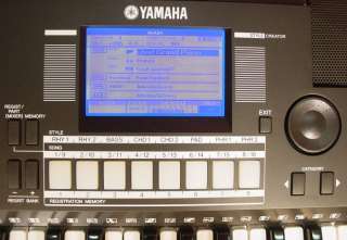 Yamaha PSR S550 61 key Digital Workstation w/ FX, Sequencer & 774 