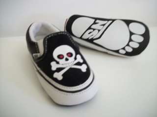 VANS Classic Slip On Baby SNEAKERS Black White Red SKULL Crib Shoes 