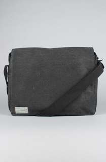 Hex The Recon 15in Messenger Bag for iPad in Charcoal Washed Canvas 