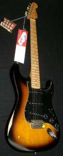 Fender 2011 Road Worn Player Stratocaster   2 Tone, NEW  
