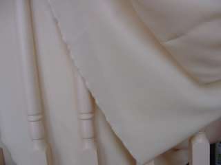 120 round ivory TABLECLOTH Caterer High Quality WEDDING also have 8 