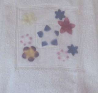Plush WHITE w PASTEL FLOWERS Towel Set~2 Bath & 2 Hand  