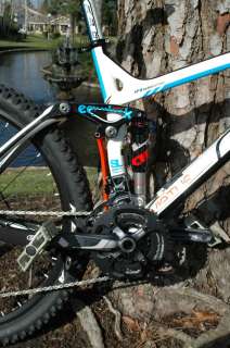 Keywords Full Suspension, Mountain Bike, Specialized, Cannondale 