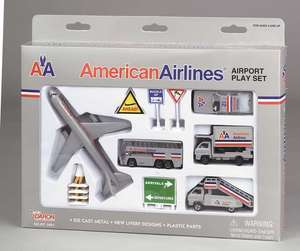 RT American Airlines Airplane Boeing 757 13 pc Set w/ Bus Stair 