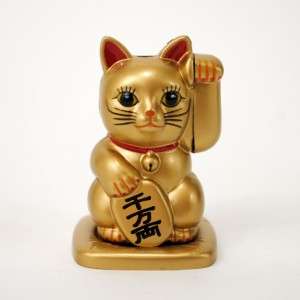 LUCKY GOLD CAT BUTANE LIGHTER Cigarette Maneki Neko Beckoning Kitty 