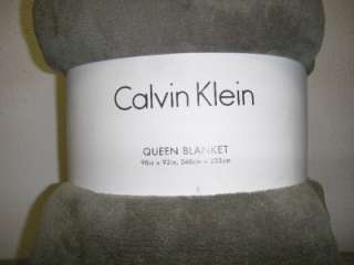 NWT CALVIN KLEIN Plush Blanket QUEEN Size 98 x 92 SAGE GREEN $99 