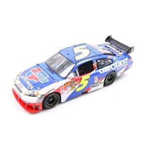   Dealers 1/24 Mark Martin #5 CarQuest 2010 Chevy Impala Toys & Games